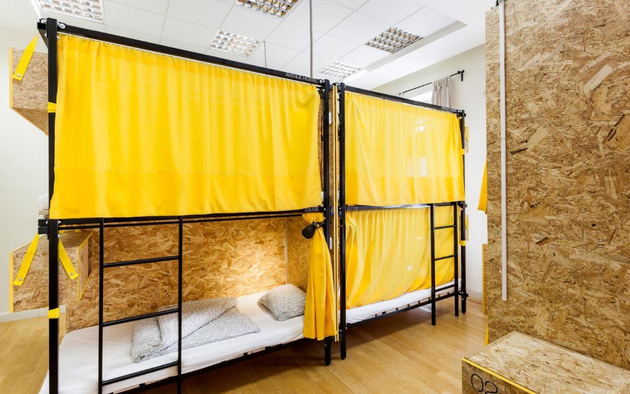 3 Beds 12-Bed Mixed Dormitory Room